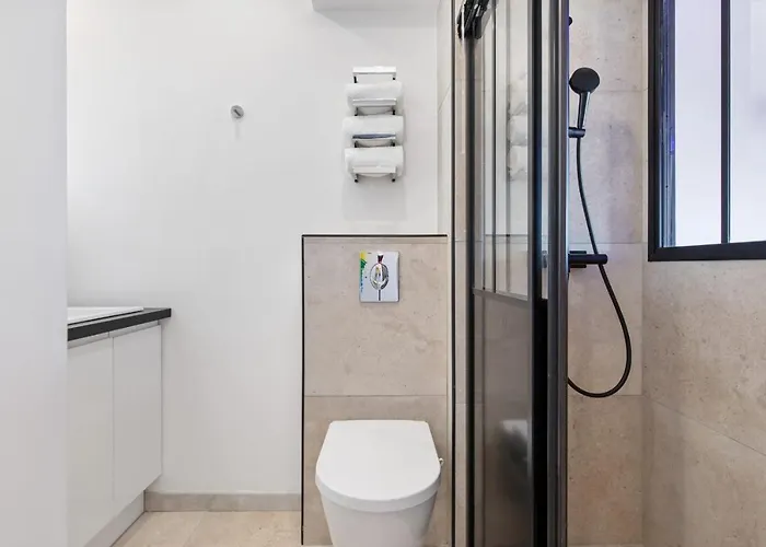 Lux'art Port Nature * Agde